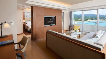 Ana Intercontinental Manza Beach Resort, An Ihg Hotel