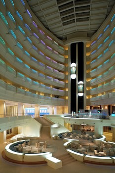 Ana Intercontinental Manza Beach Resort, An Ihg Hotel