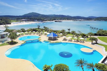 Ana Intercontinental Manza Beach Resort, An Ihg Hotel
