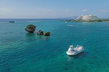Ana Intercontinental Manza Beach Resort, An Ihg Hotel