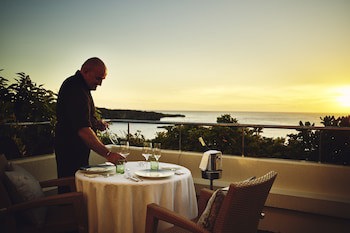 Ana Intercontinental Manza Beach Resort, An Ihg Hotel