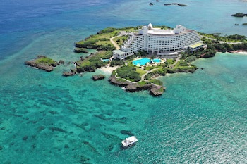 Ana Intercontinental Manza Beach Resort, An Ihg Hotel