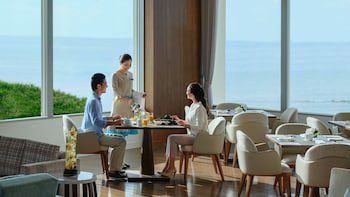 Ana Intercontinental Manza Beach Resort, An Ihg Hotel