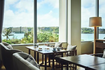 Ana Intercontinental Manza Beach Resort, An Ihg Hotel