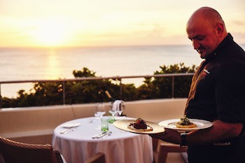Ana Intercontinental Manza Beach Resort, An Ihg Hotel