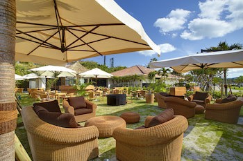 Ana Intercontinental Manza Beach Resort, An Ihg Hotel