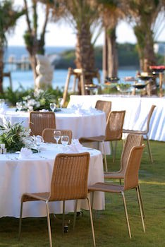 Ana Intercontinental Manza Beach Resort, An Ihg Hotel