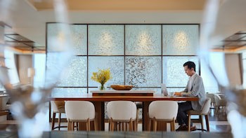 Ana Intercontinental Manza Beach Resort, An Ihg Hotel