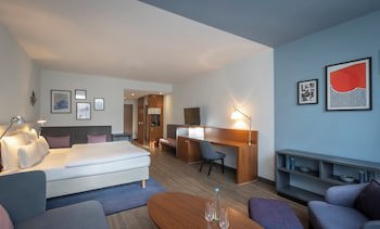 Clayton Hotel Dusseldorf City Centre galeri fotoğrafı