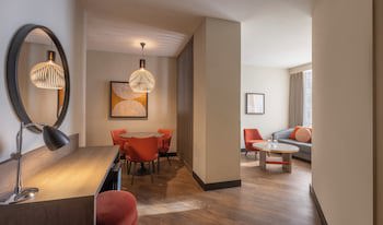 Clayton Hotel Dusseldorf City Centre galeri fotoğrafı