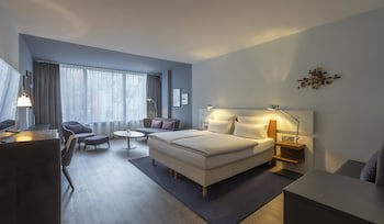 Clayton Hotel Dusseldorf City Centre galeri fotoğrafı