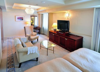 Bandai Silver Hotel