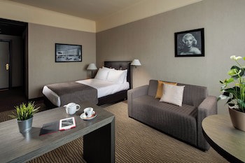 Holiday Inn Rome- Eur Parco Dei Medici by IHG galeri fotoğrafı