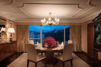 Conrad Hong Kong