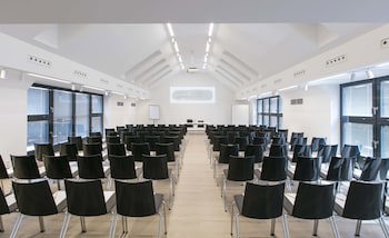 Arcotel Donauzentrum