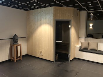 Ramada By Wyndham Amsterdam Airport Schiphol