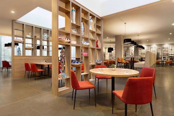 Ramada By Wyndham Amsterdam Airport Schiphol