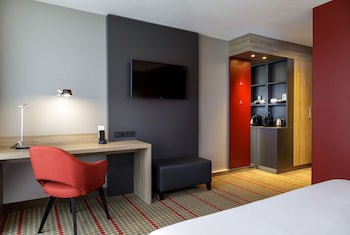 Ramada By Wyndham Amsterdam Airport Schiphol