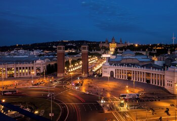 Catalonia Barcelona Plaza