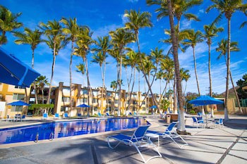 Araiza Palmira Hotel