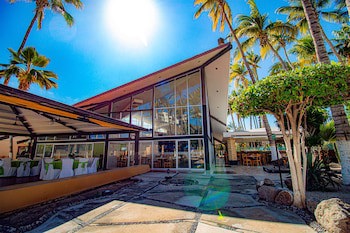 Araiza Palmira Hotel