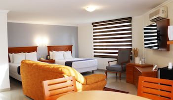Araiza Palmira Hotel