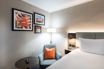 Holiday Inn Manchester - Oldham, An Ihg Hotel