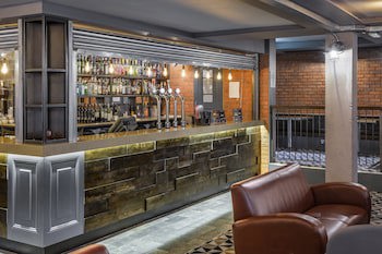 Holiday Inn Manchester - Oldham, An Ihg Hotel