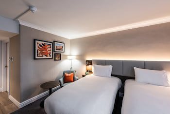 Holiday Inn Manchester - Oldham, An Ihg Hotel
