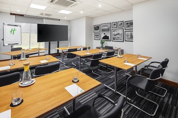 Holiday Inn London-Gatwick Airport, An Ihg Hotel