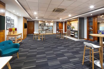Holiday Inn London-Gatwick Airport, An Ihg Hotel