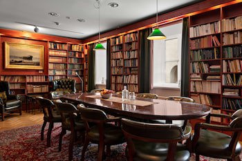 Best Western Strand Hotel