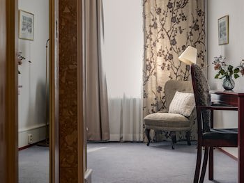 Best Western Strand Hotel