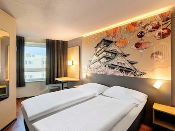 B&B Hotel Dusseldorf-Hbf fotoğrafı