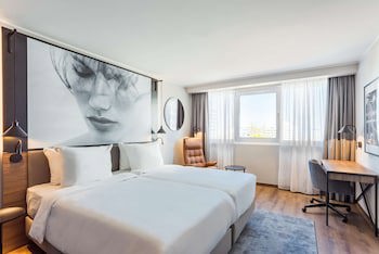 Radisson Blu Conference Hotel, Dusseldorf galeri fotoğrafı
