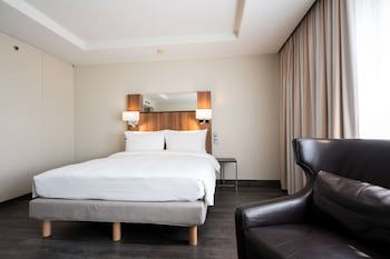 Radisson Blu Conference Hotel, Dusseldorf galeri fotoğrafı