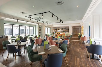 Holiday Inn Guildford, An Ihg Hotel
