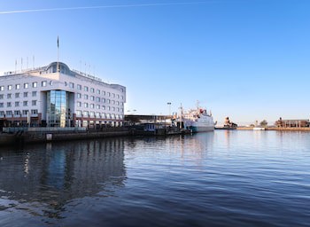 Elite Hotel Marina Plaza