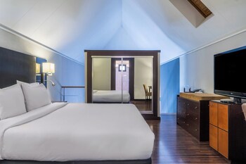 Ac Hotel Ciudad De Sevilla By Marriott