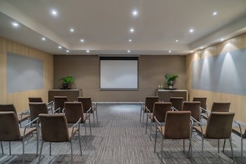Ac Hotel Ciudad De Sevilla By Marriott