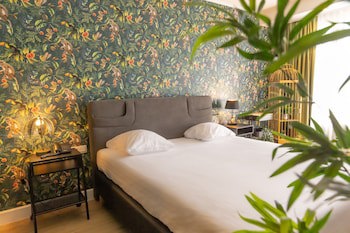 M Hotel - Different Hotels