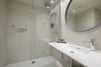 Holiday Inn Hasselt, An Ihg Hotel