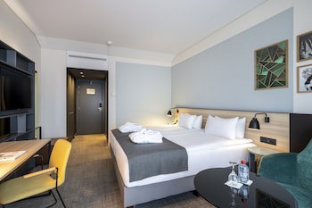 Holiday Inn Hasselt, An Ihg Hotel