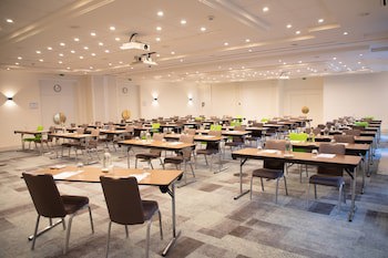 Holiday Inn Hasselt, An Ihg Hotel