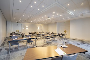 Holiday Inn Hasselt, An Ihg Hotel