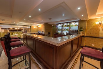 Sunbird Capital Hotel