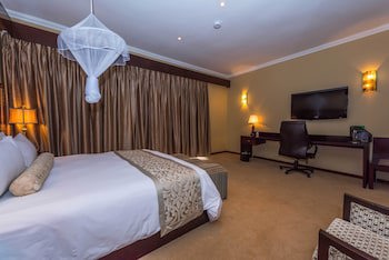 Sunbird Capital Hotel