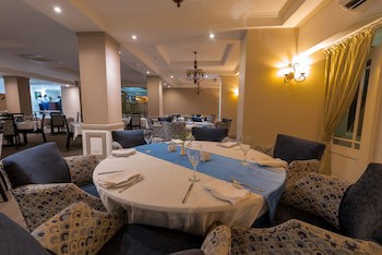 Sunbird Capital Hotel