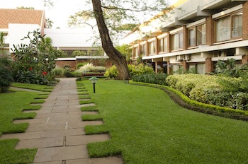 Sunbird Capital Hotel