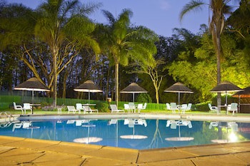 Sunbird Capital Hotel